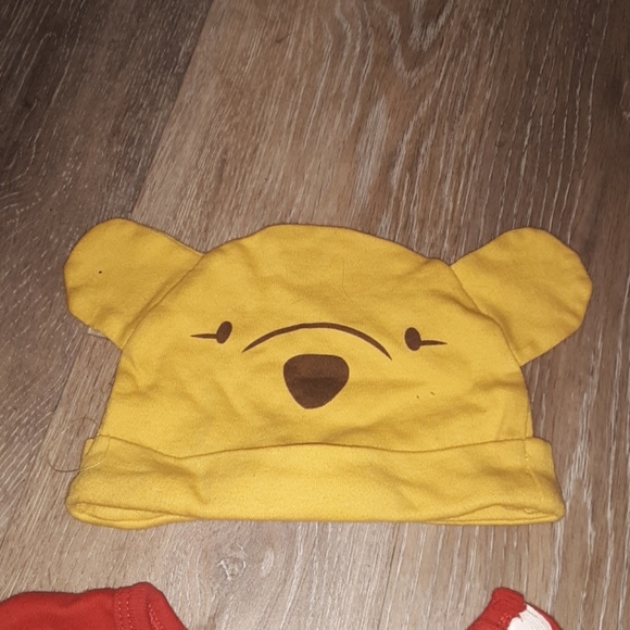 Winnie the Pooh onsie/costume 24 months - Picture 5 of 6